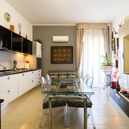 Hola Cathedral House Apartamento Palermo Exterior foto