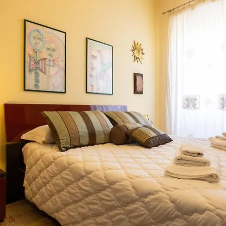 Hola Cathedral House Apartamento Palermo Exterior foto