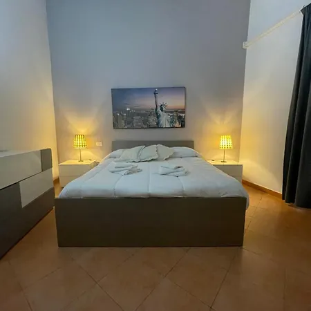 Hola Cathedral House Apartamento Palermo Exterior foto