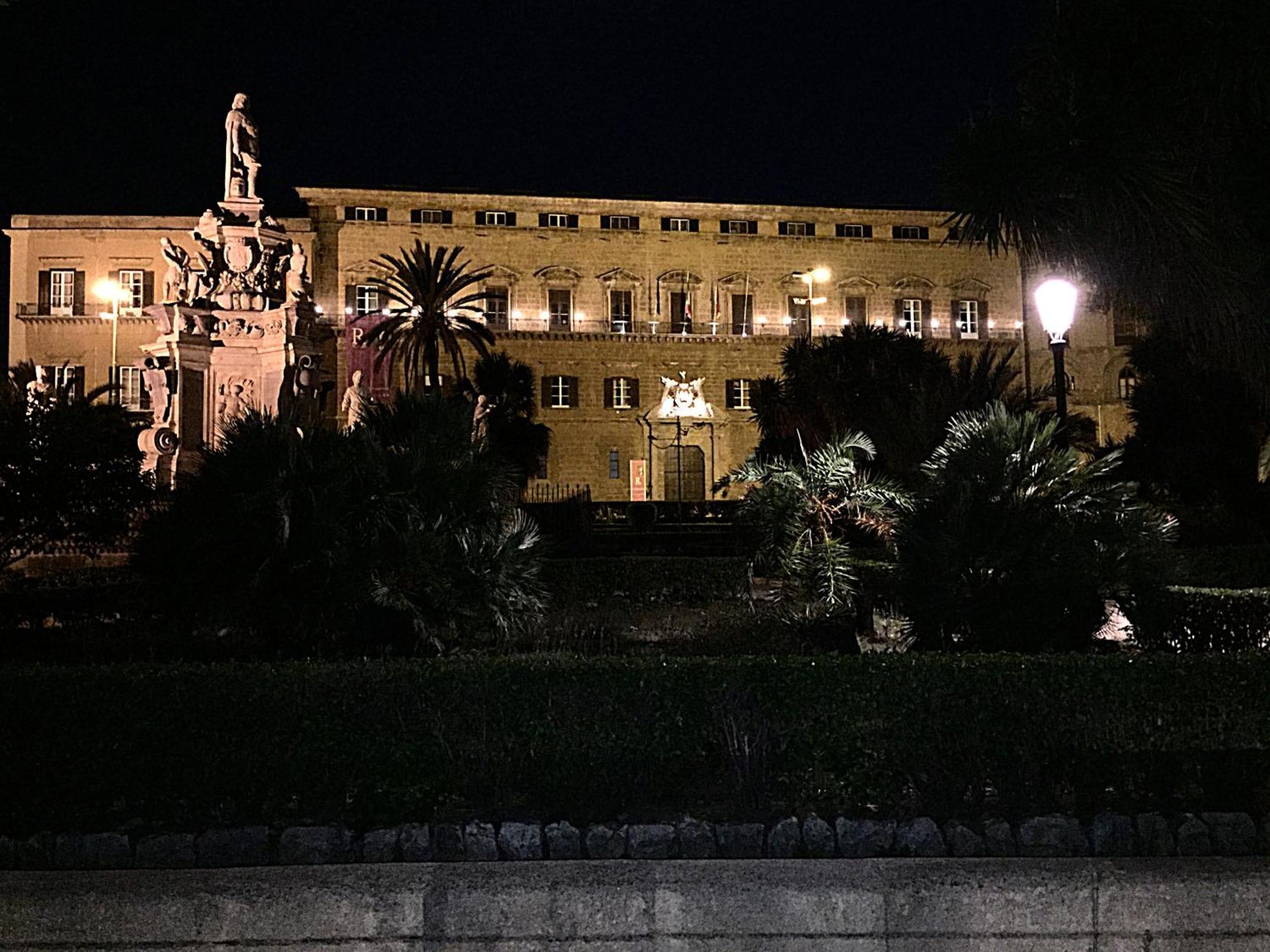 Apartment Hola Cathedral House Palermo