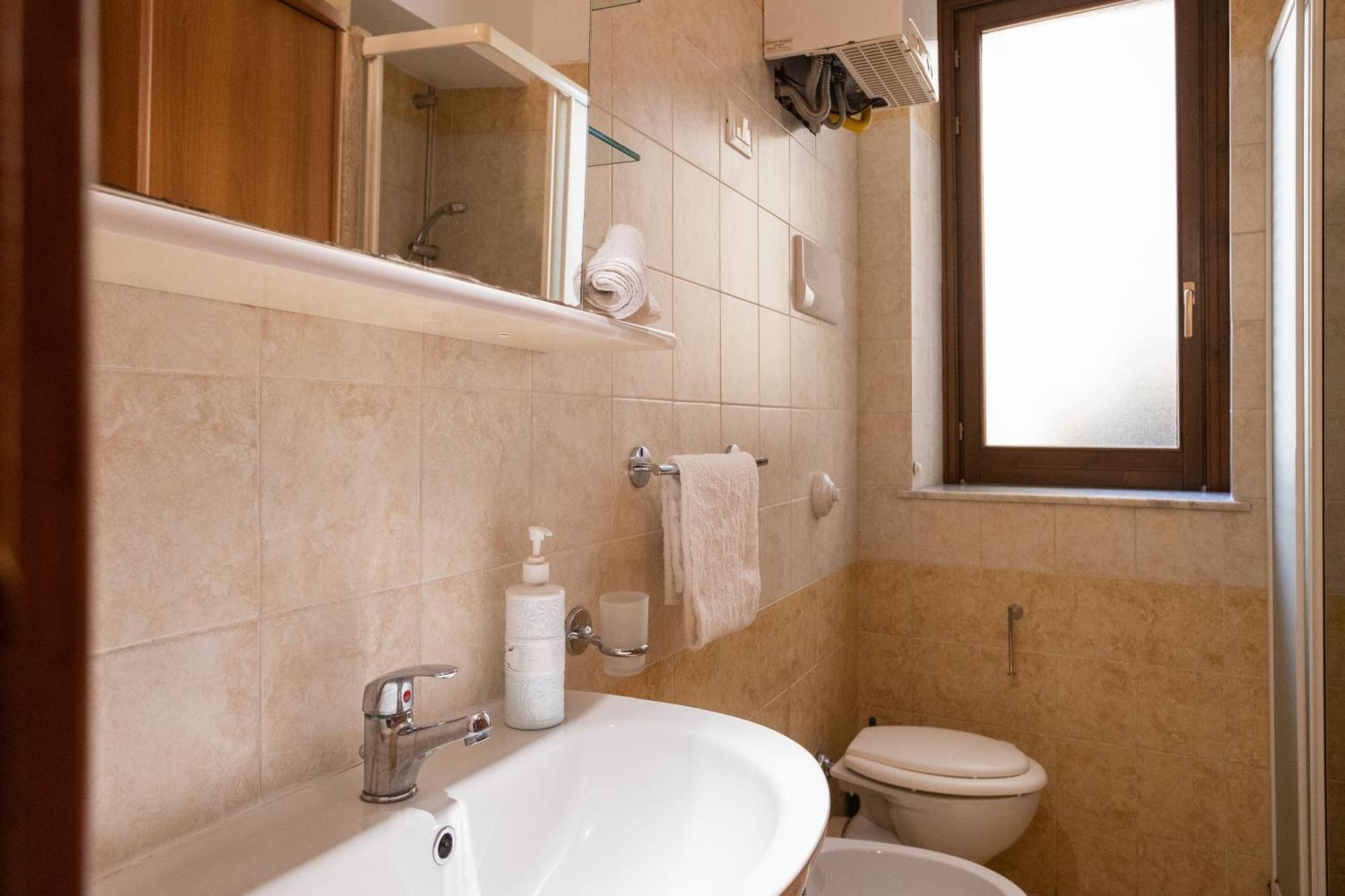 Hola Cathedral House Apartment *